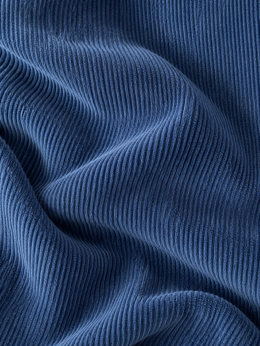 Fløjlsskjorte med trykknapper - navy sail