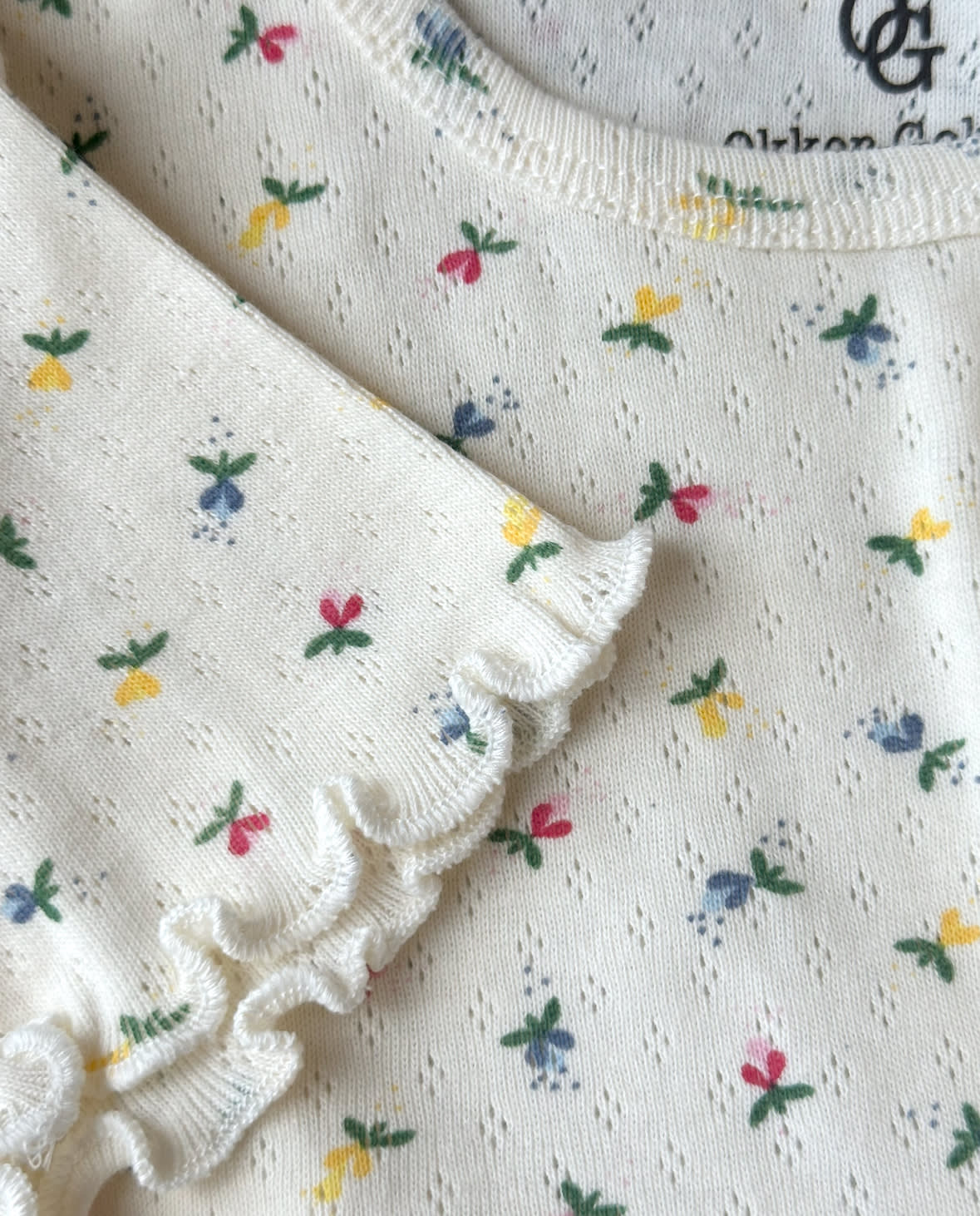 pointelle t-shirt - fluffy bell multi