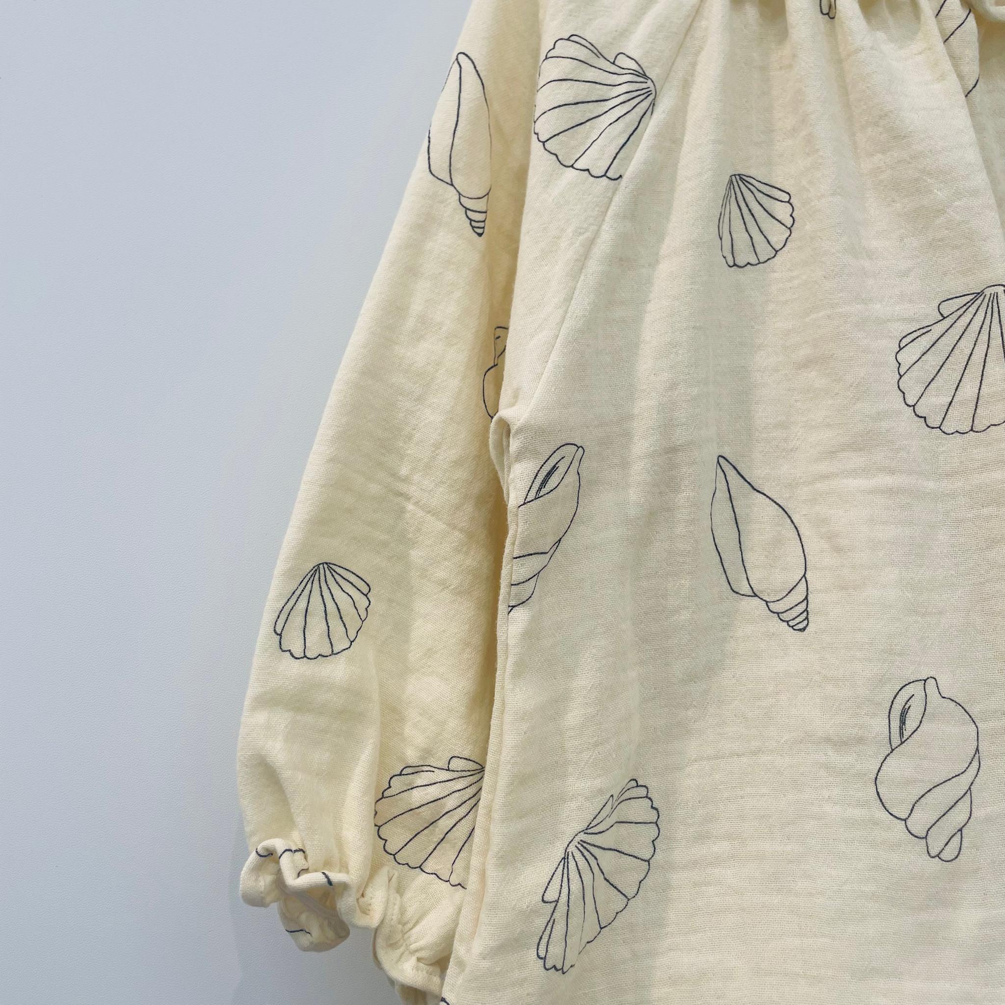 Seashell muslin bluse