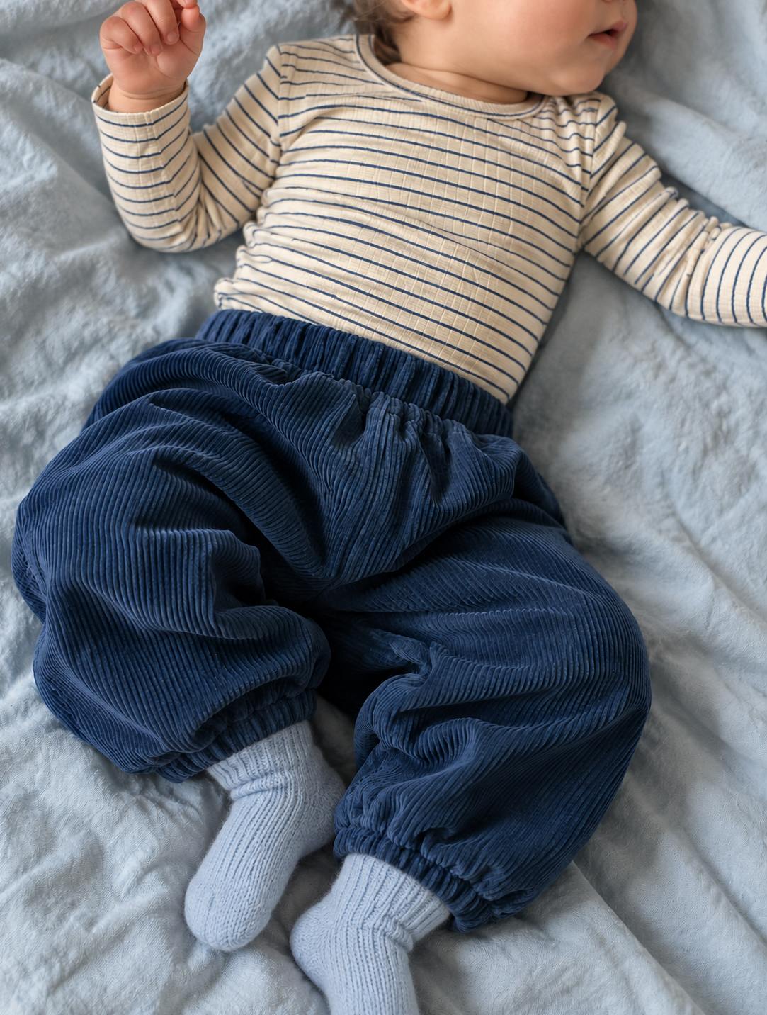 babyfløjlsbukser - navy sail