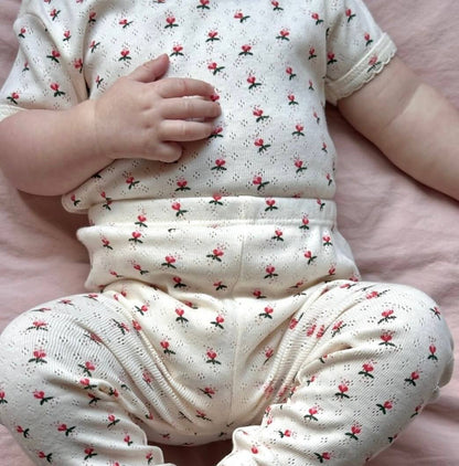 Pointelle kortærmet body - fluffy bell red