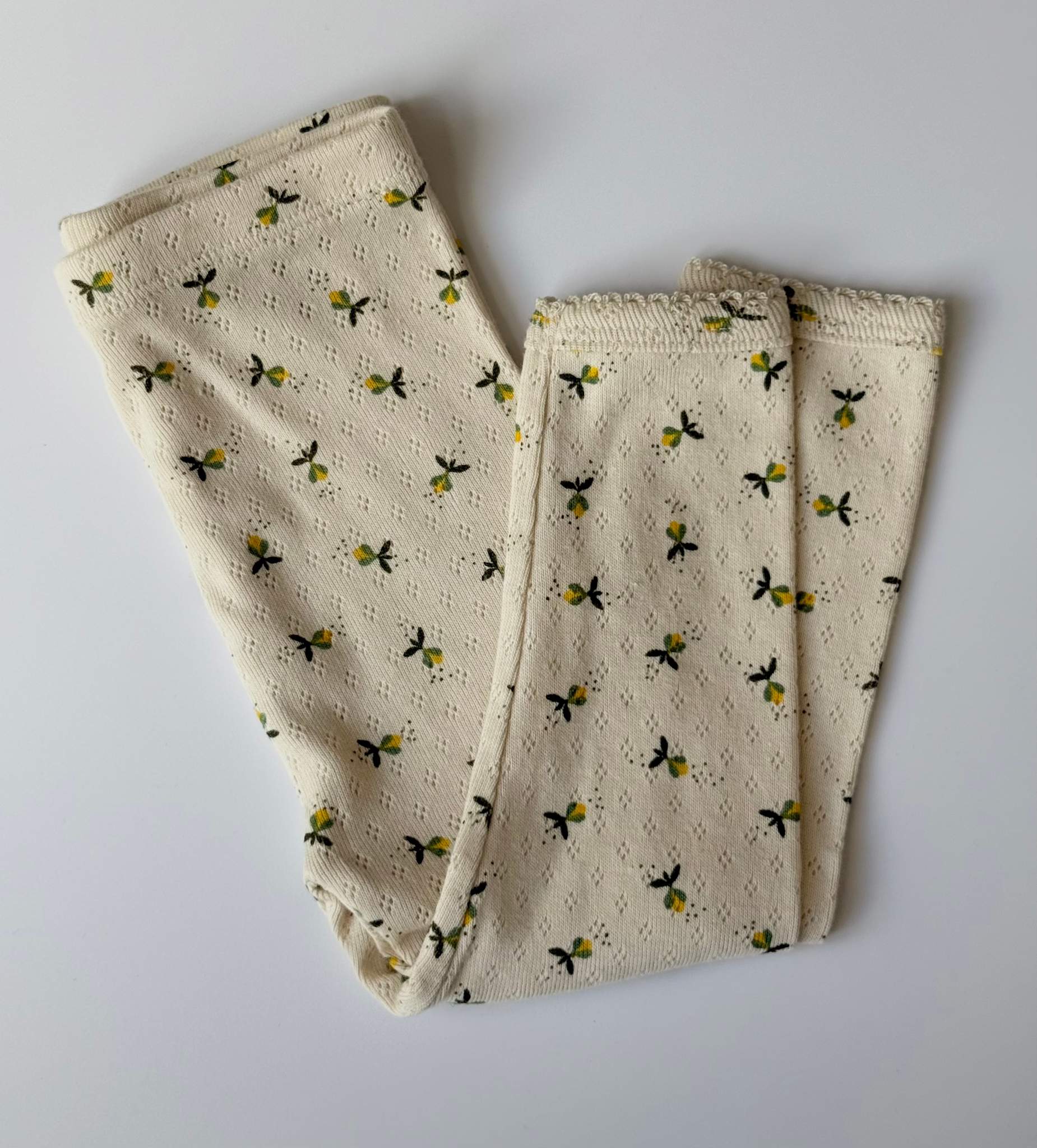 pointelle leggings - fluffy bell honey