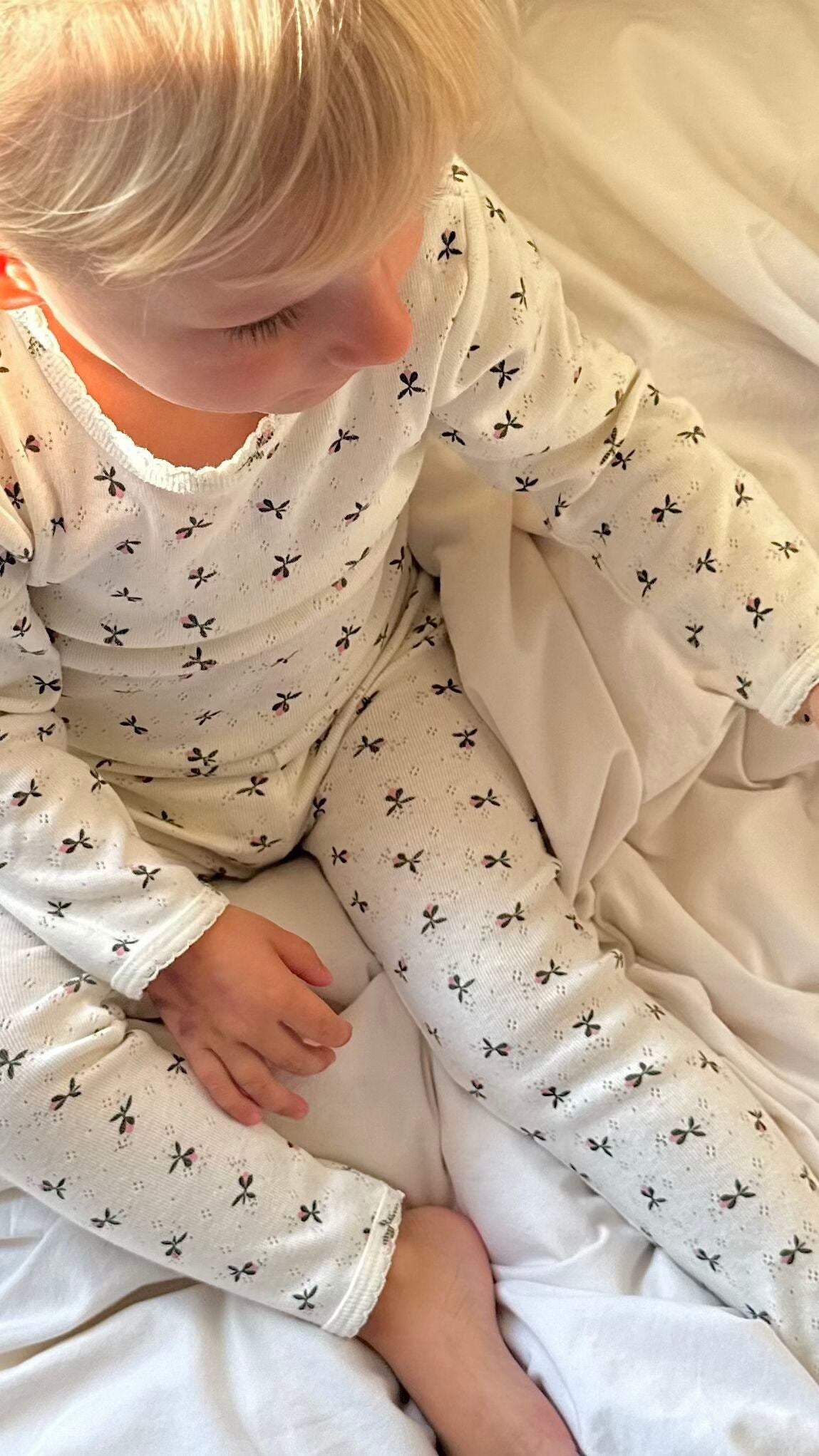 Pointelle bluse - fluffy bell green