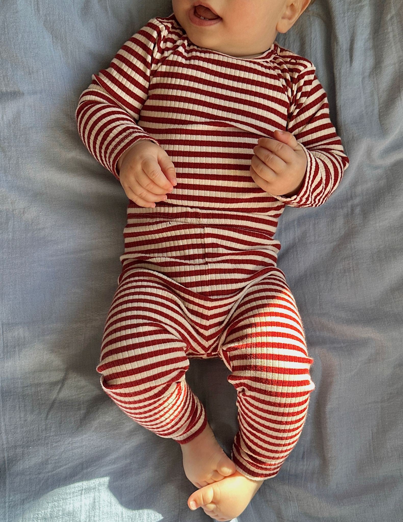 rib leggings - red stripe
