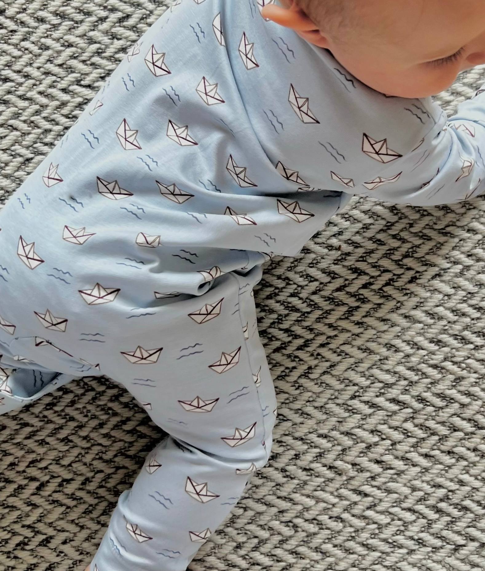 onesie - paperboat mini